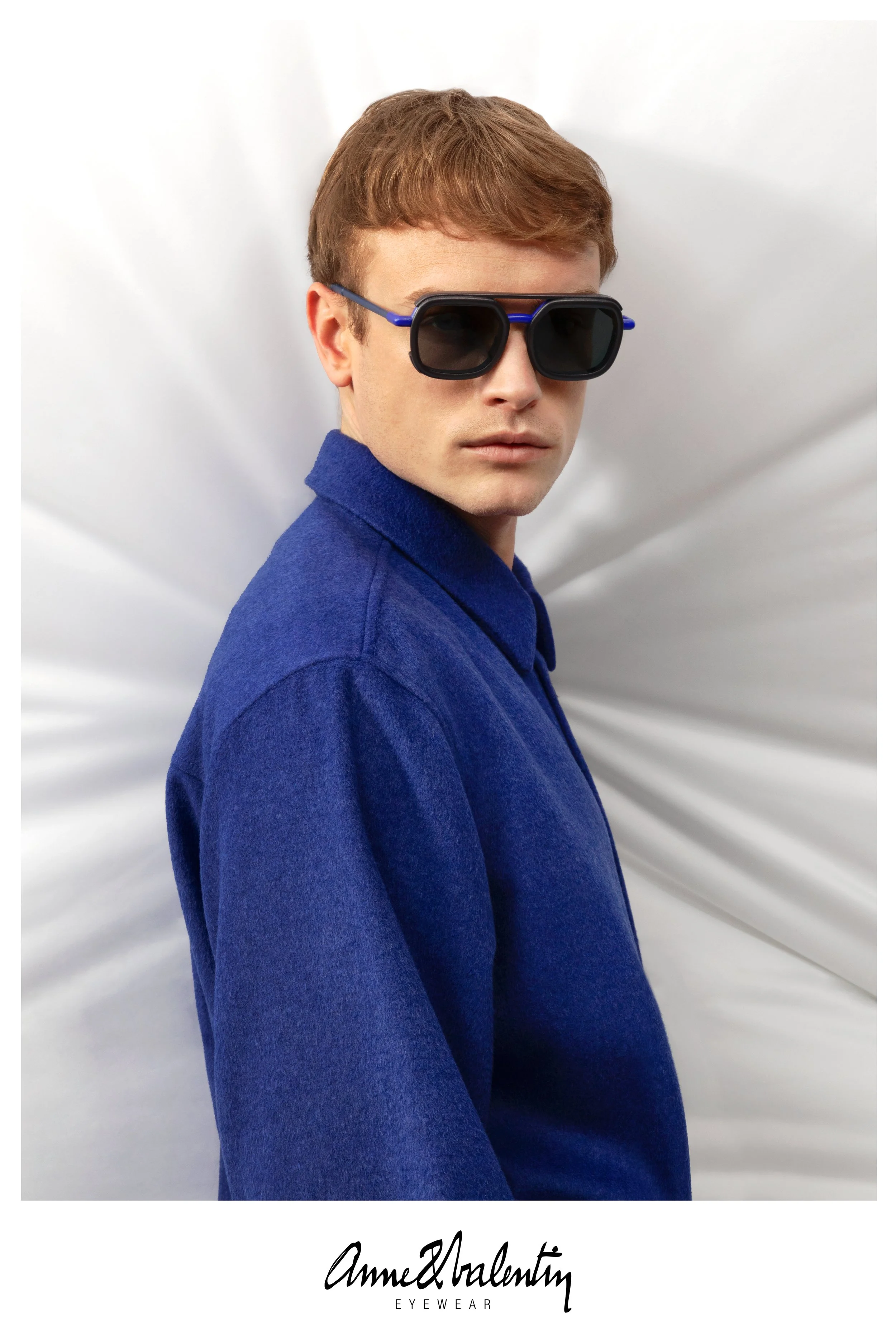 JULIAN_He02_24c65 + clip + .jpg