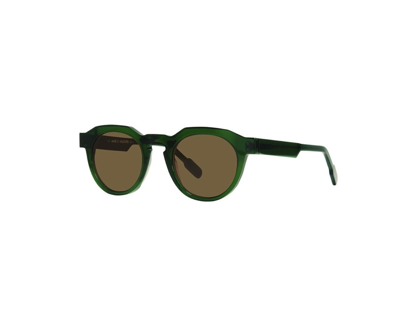 sailor:22d09:side.png