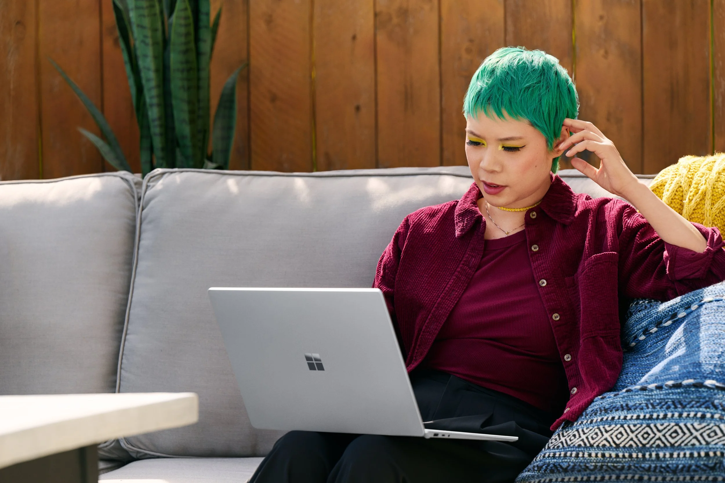 Author and creator Goldie Chan featured in the award-winning Designed by Microsoft, Made for You brand campaign. Surface Laptop.