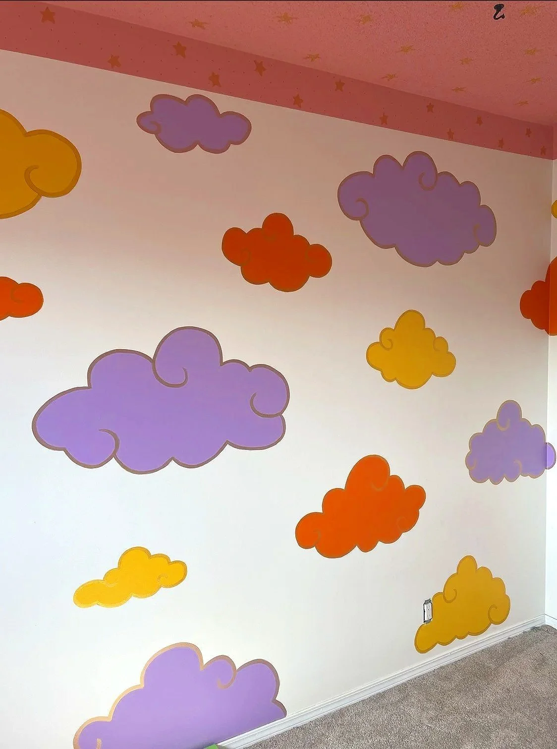 girls room clouds