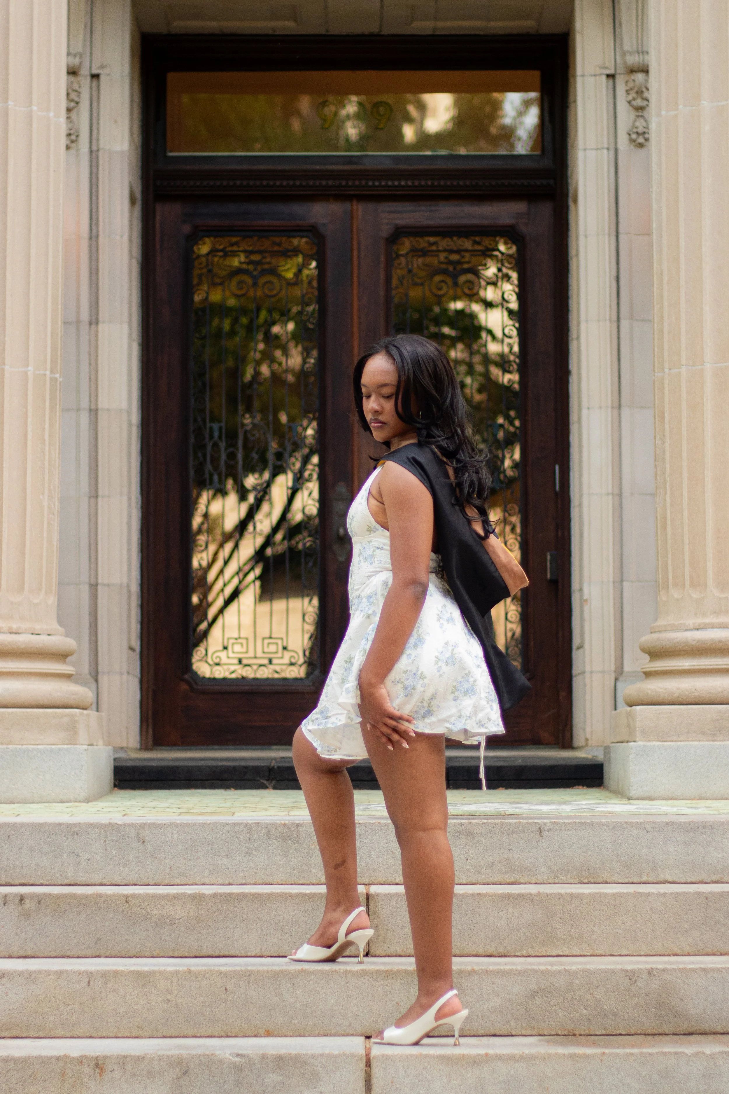 SG grad 26'_ivory_Hayley Connell-2.jpg