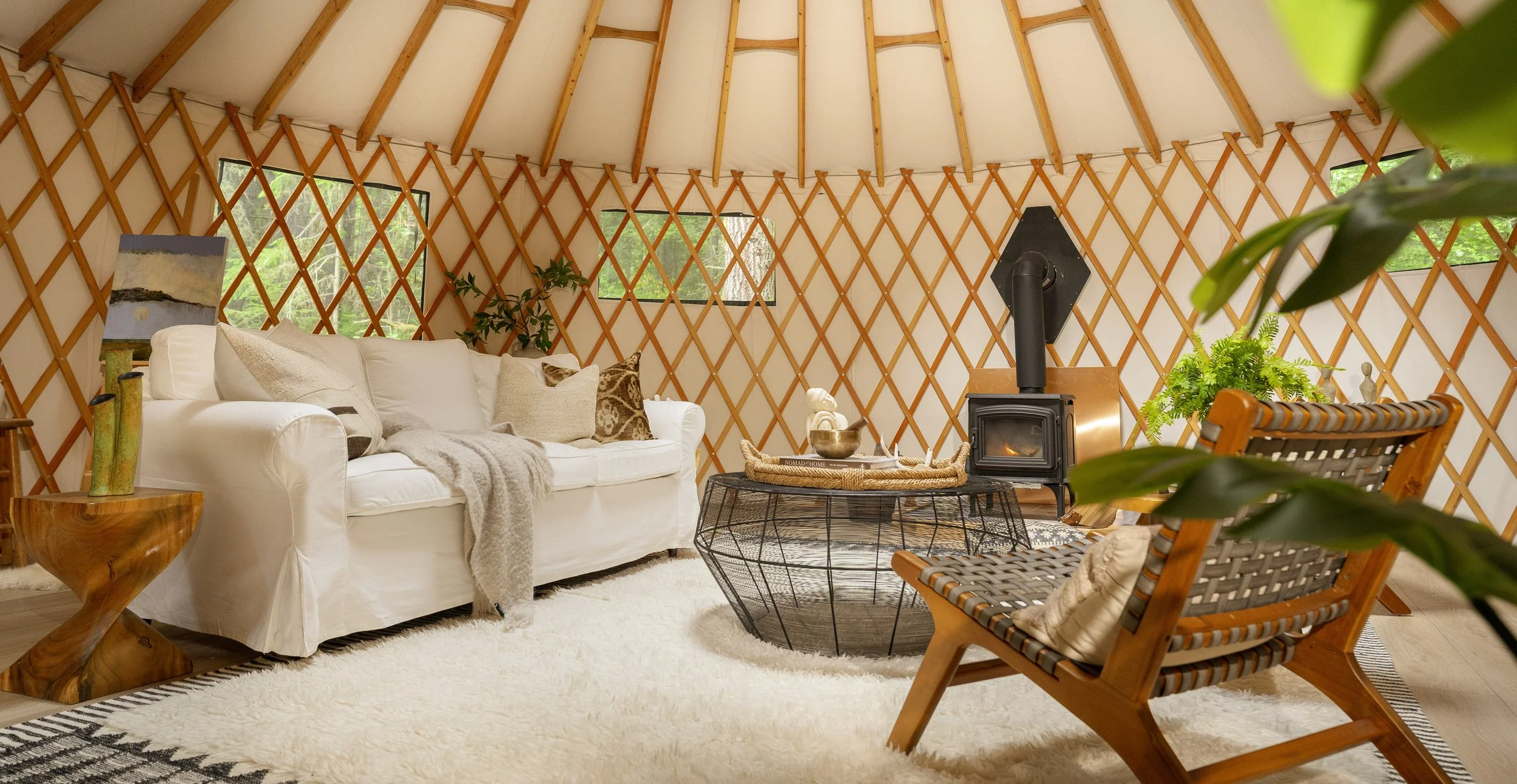 Yurt.Inside2.jpg