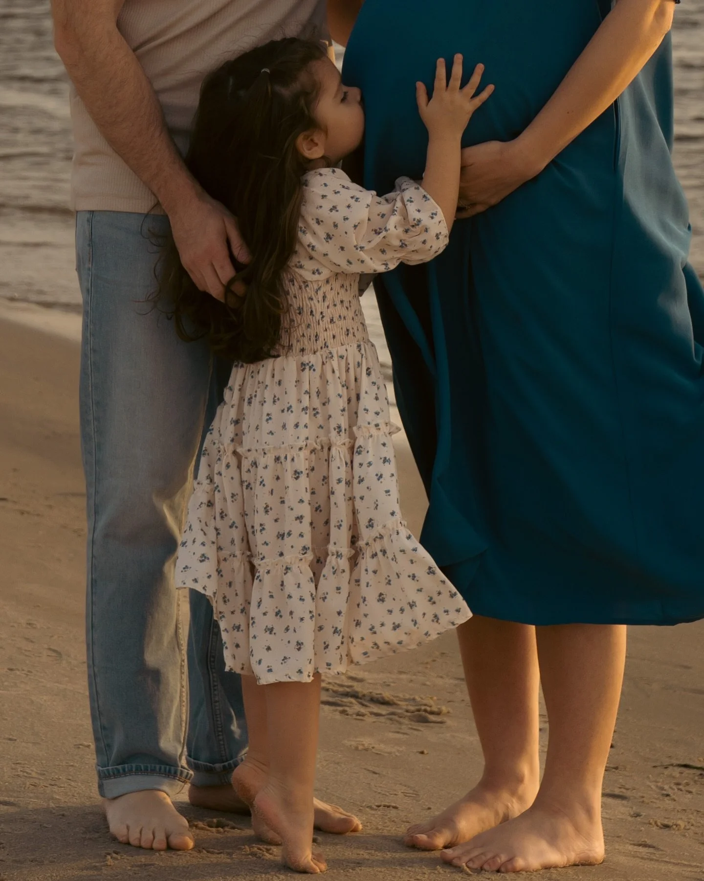 What a precious shoot I had the honor of doing. Thank you both so much for thinking of me for this !

Its officially baby month, see you soon Nathaniel !