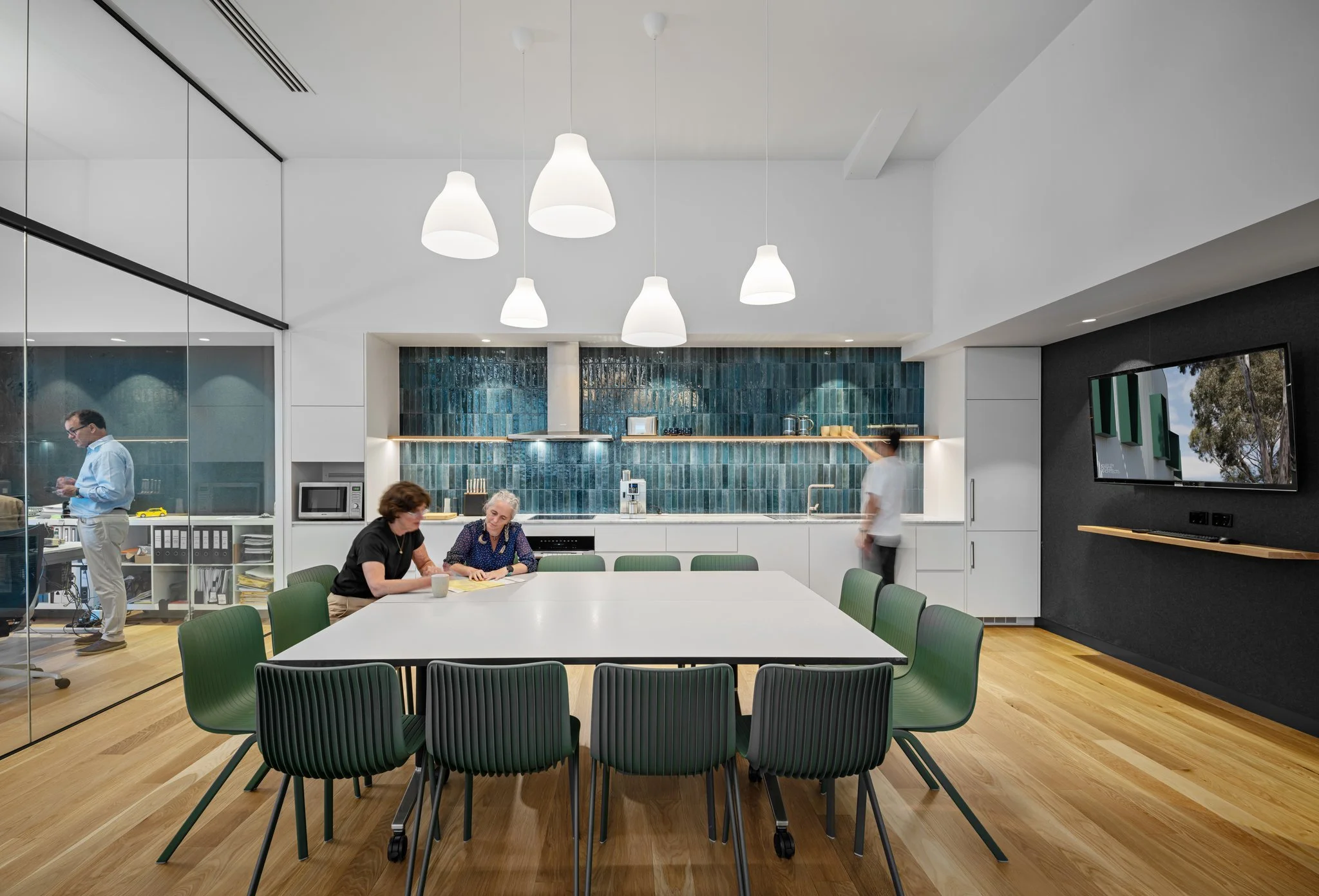 KDA Office — Kneeler Design Architects