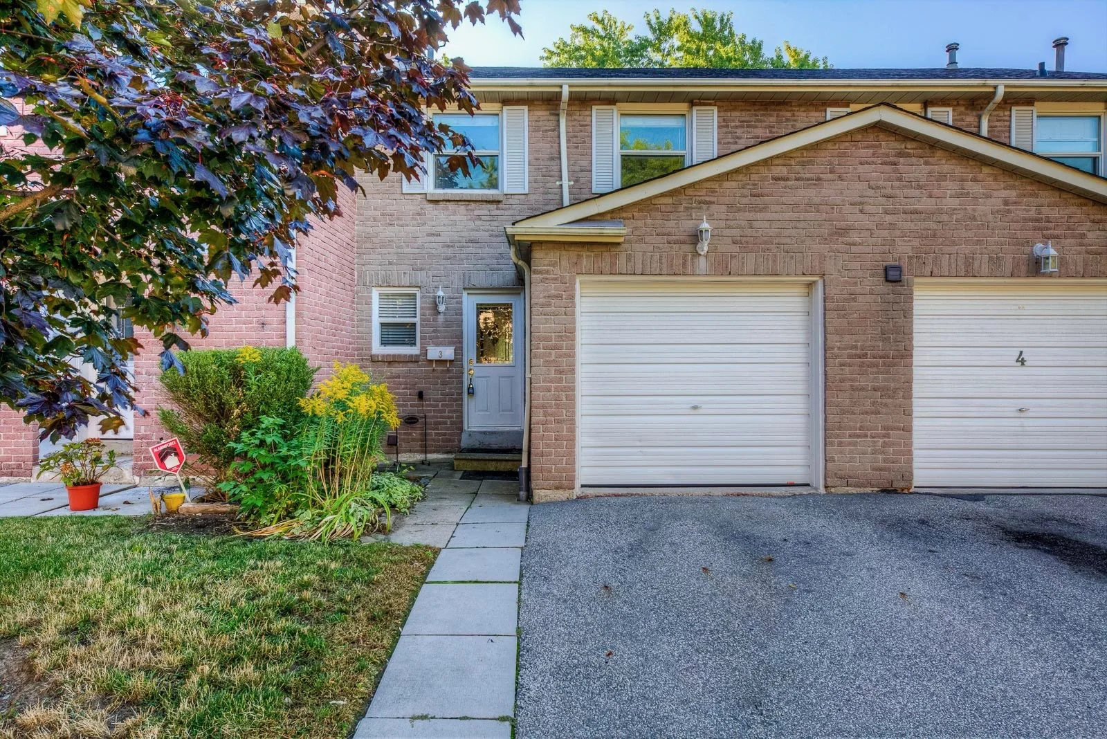 SOLD - Mississauga Erin Mills I Condo Townhouse 