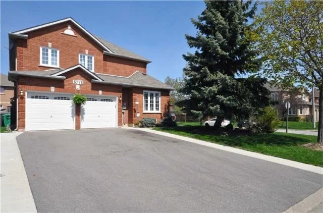 SOLD (Represented Buyer) – Mississauga Detached I Lisgar