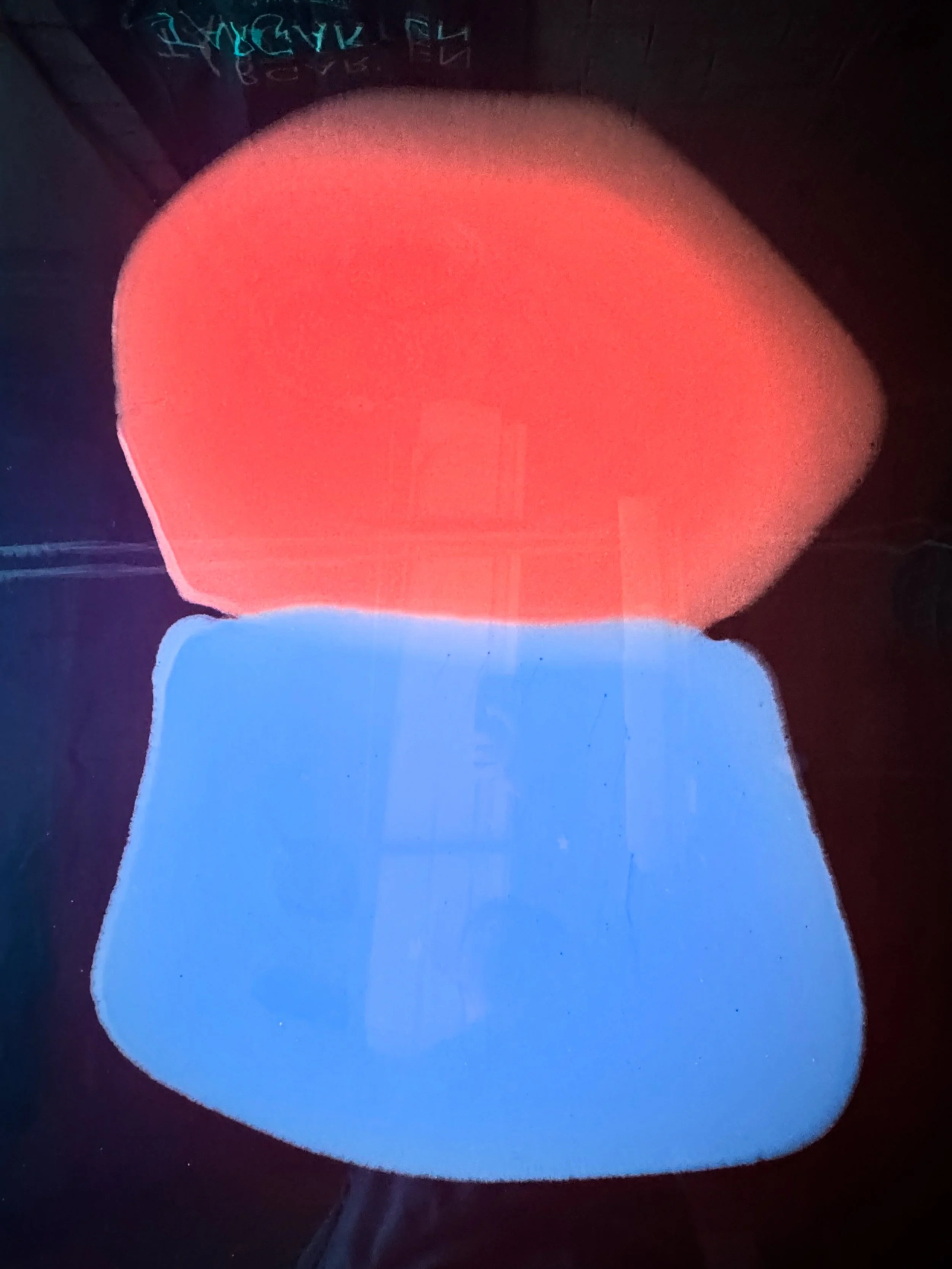 COLOUR FORM
"Between Worlds"

120x90

$6500