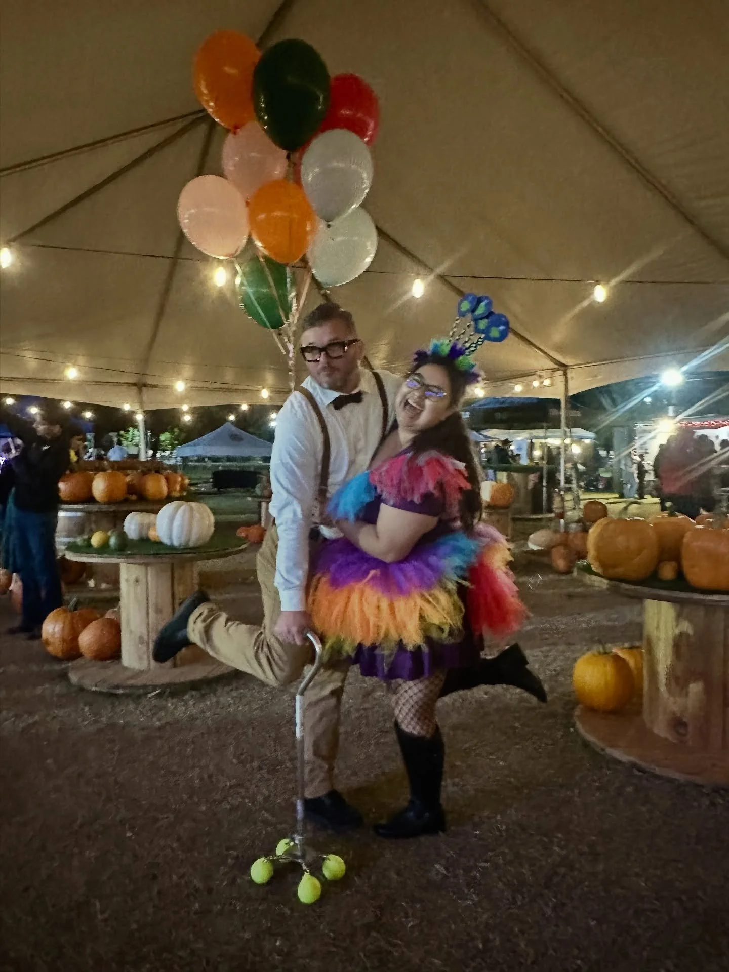 🎃🎉CONGRATULATIONS Kevin &amp; Mr. Fredricksen for WINNING our group costume contest. Alyssa &amp; Steven what a clever costume.
Thank you for visiting MADERA&rsquo;S Pumpkin Patch
Enjoy spending $100!
&bull;
.
.
@_mrs_hoyland_