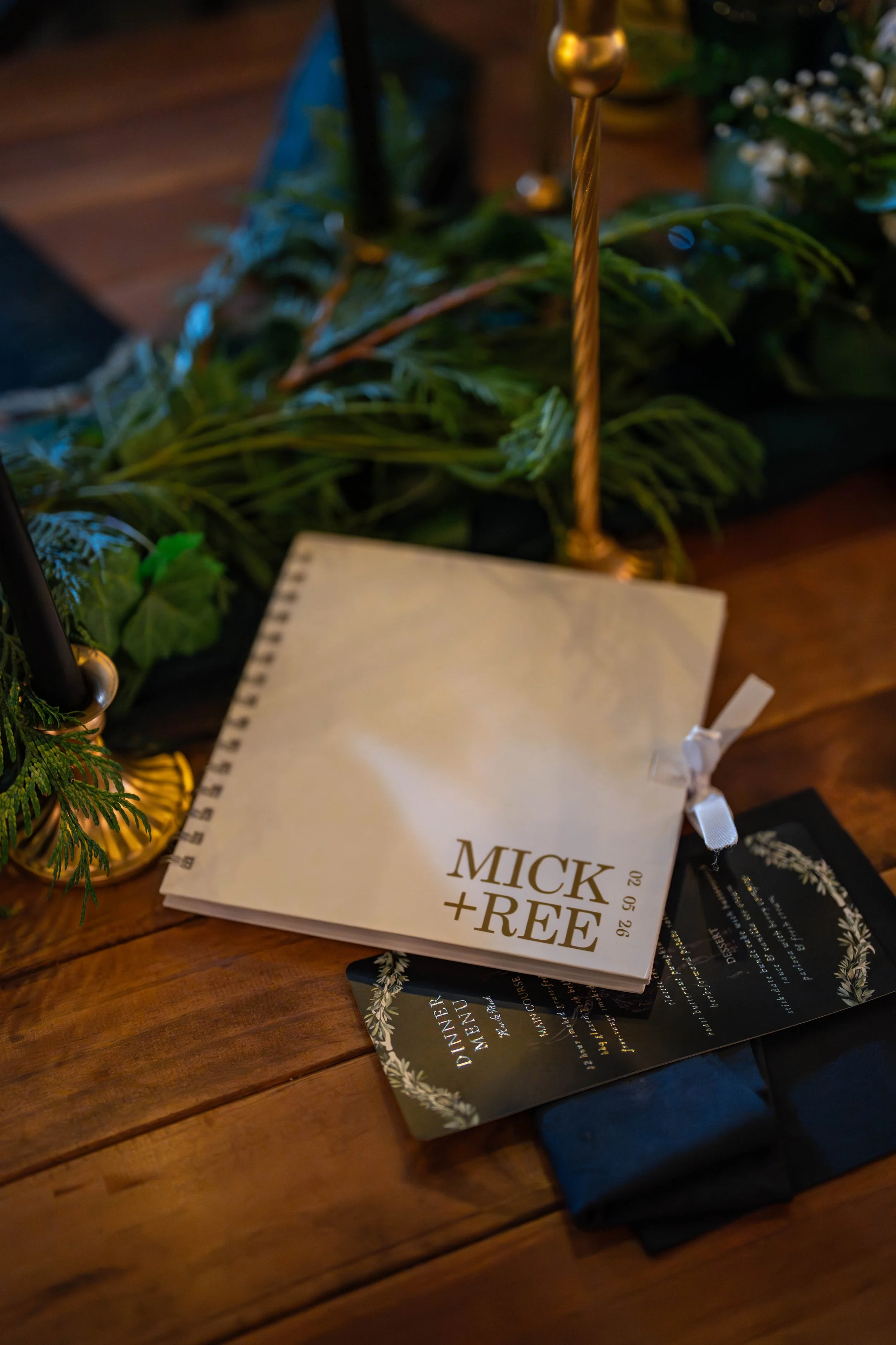 Personialised photobooth guest book