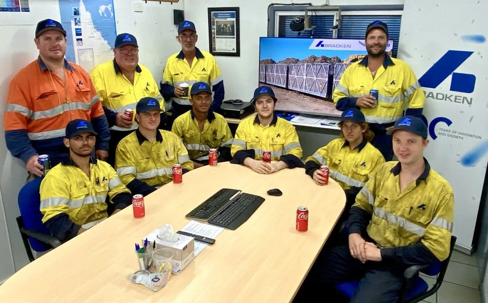 Bradken Innisfail apprentices and supervisors