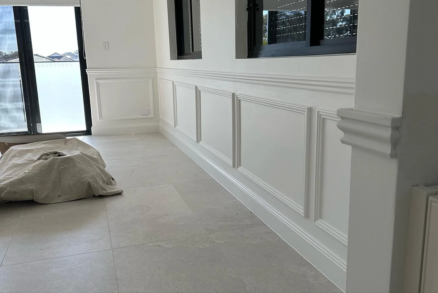 #Sydneyconstruction #masterbuilders #sydneyhomes #carpentry #carpentersydney #luxuryhomes #sydneyluxuryhomes #shoprenovation #cjdbuildingsolutions #grannyflats #building #renovation #heritagehome #heritage #privacyscreen #cladding #weatherboard #newd