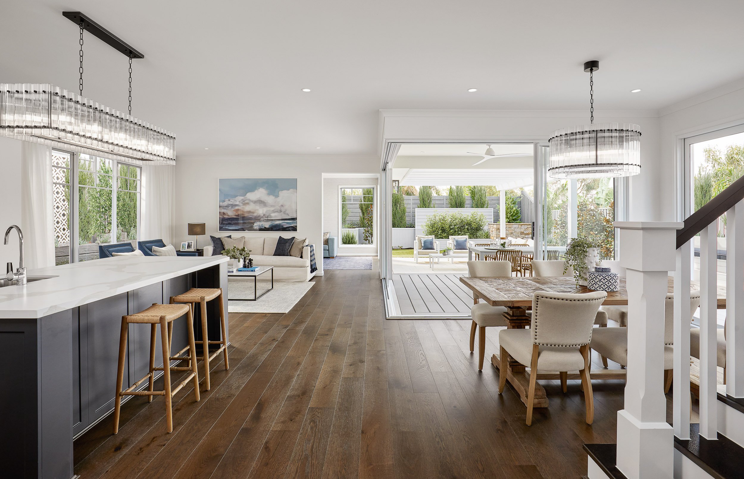 Monash-33-MKII-Willawong-Kitchen_Living_Dining-3.jpg