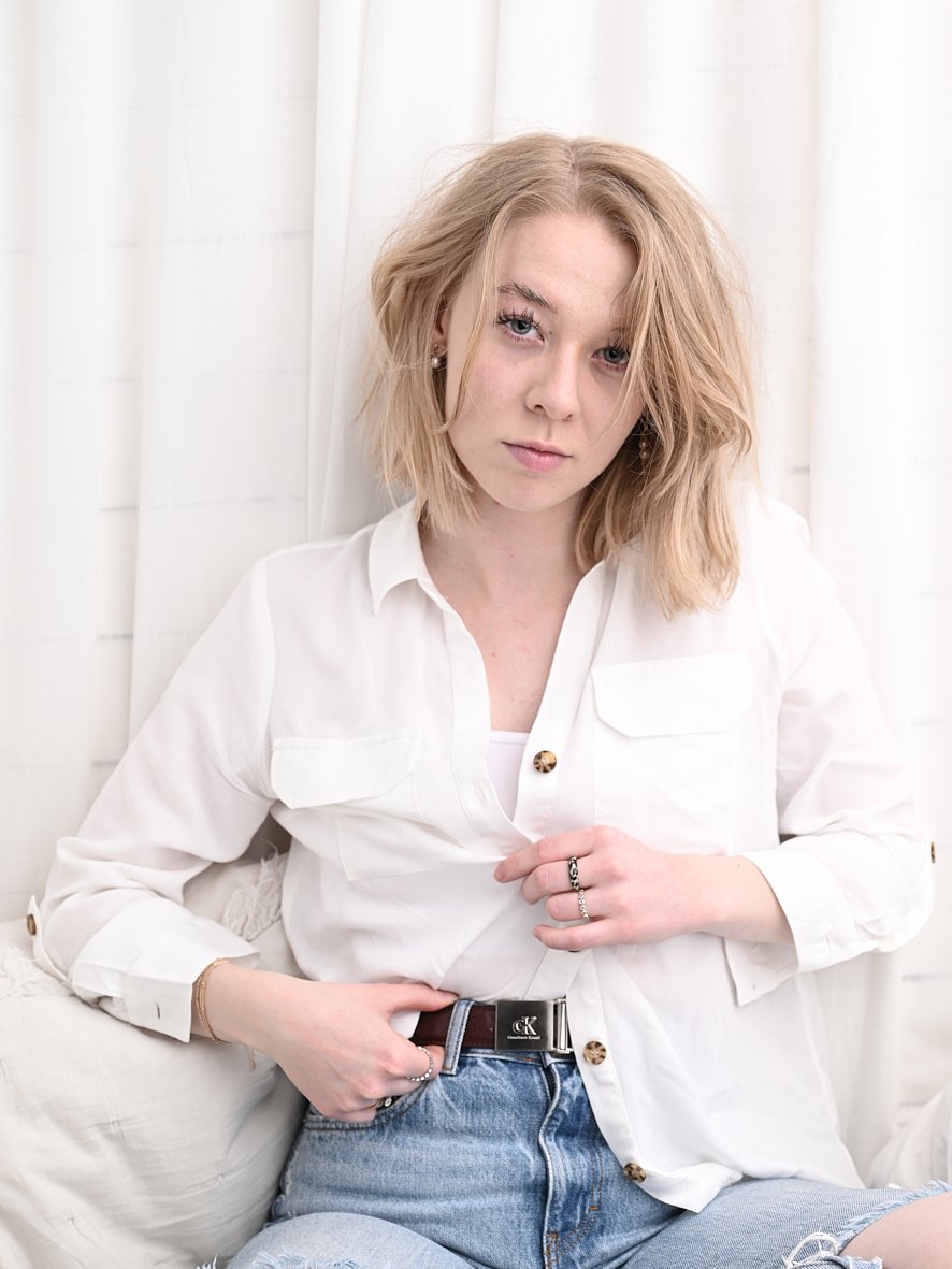 Emilie_Portræt_06.04.230733.jpg