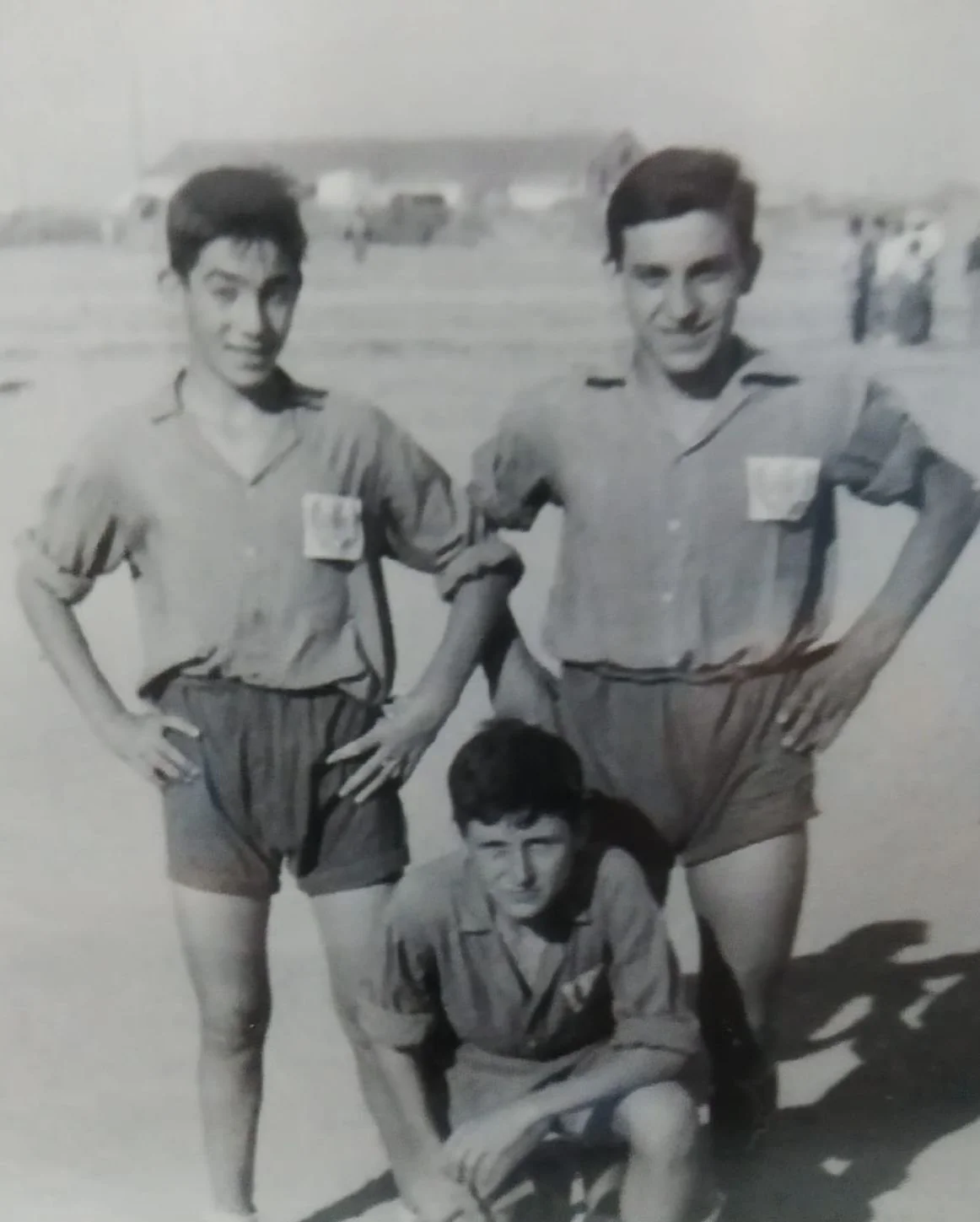 CAPÍTULO 8. LAS BOTAS ROJAS Y LA ZURDA PRESTADA.