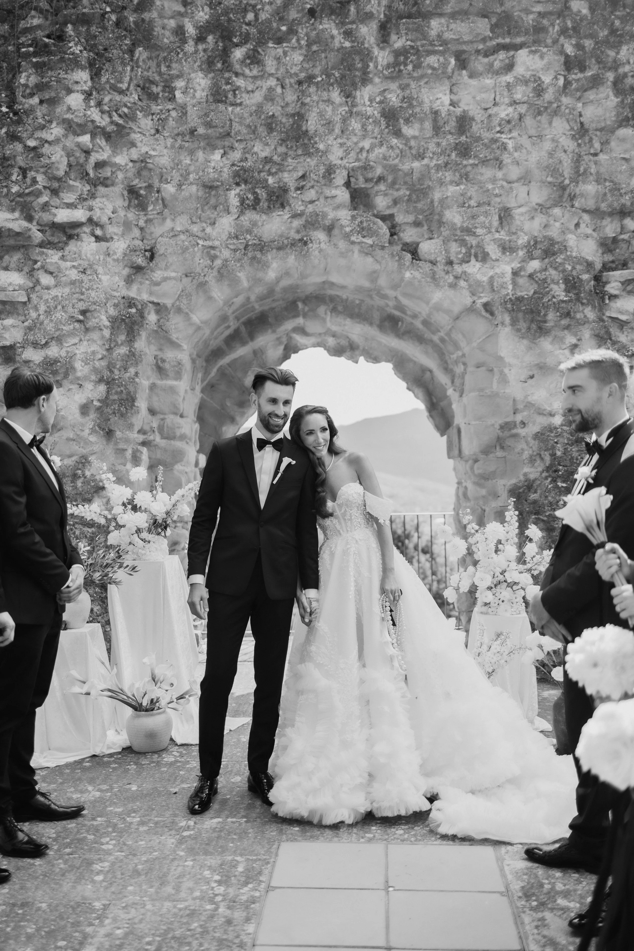 Smoking na míru na svatbu od Elevé