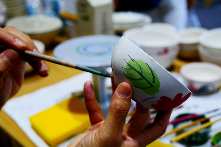 fft Leeds - Pottery Painting