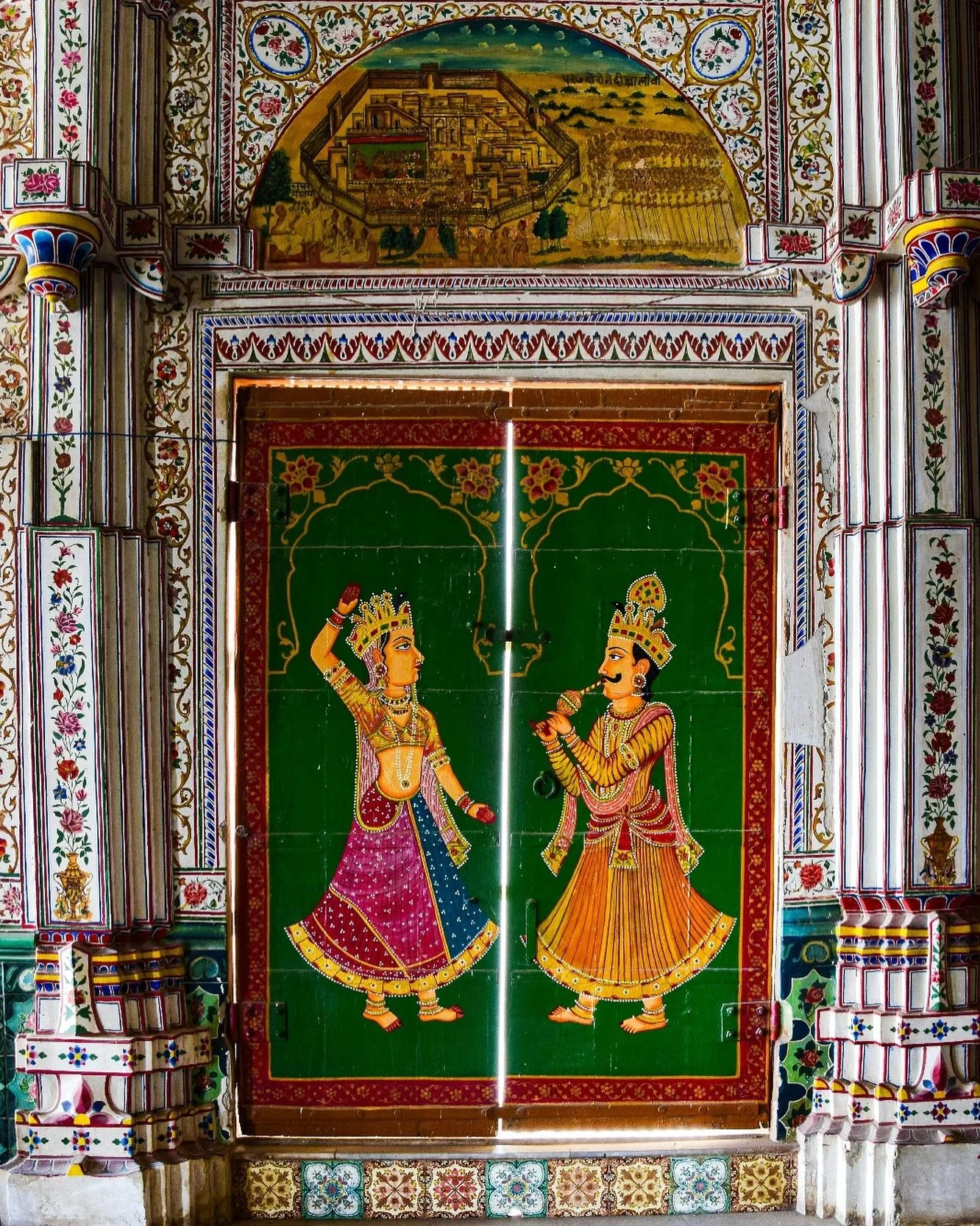 A doorway into India&rsquo;s soul.

Every brushstroke, every colour, every motif tells a story &mdash; of devotion, royalty, dance, and divine rhythm.
This is the India that inspires us &mdash; vibrant, layered, timeless.🇮🇳🪷

At Kāyura, our fragra