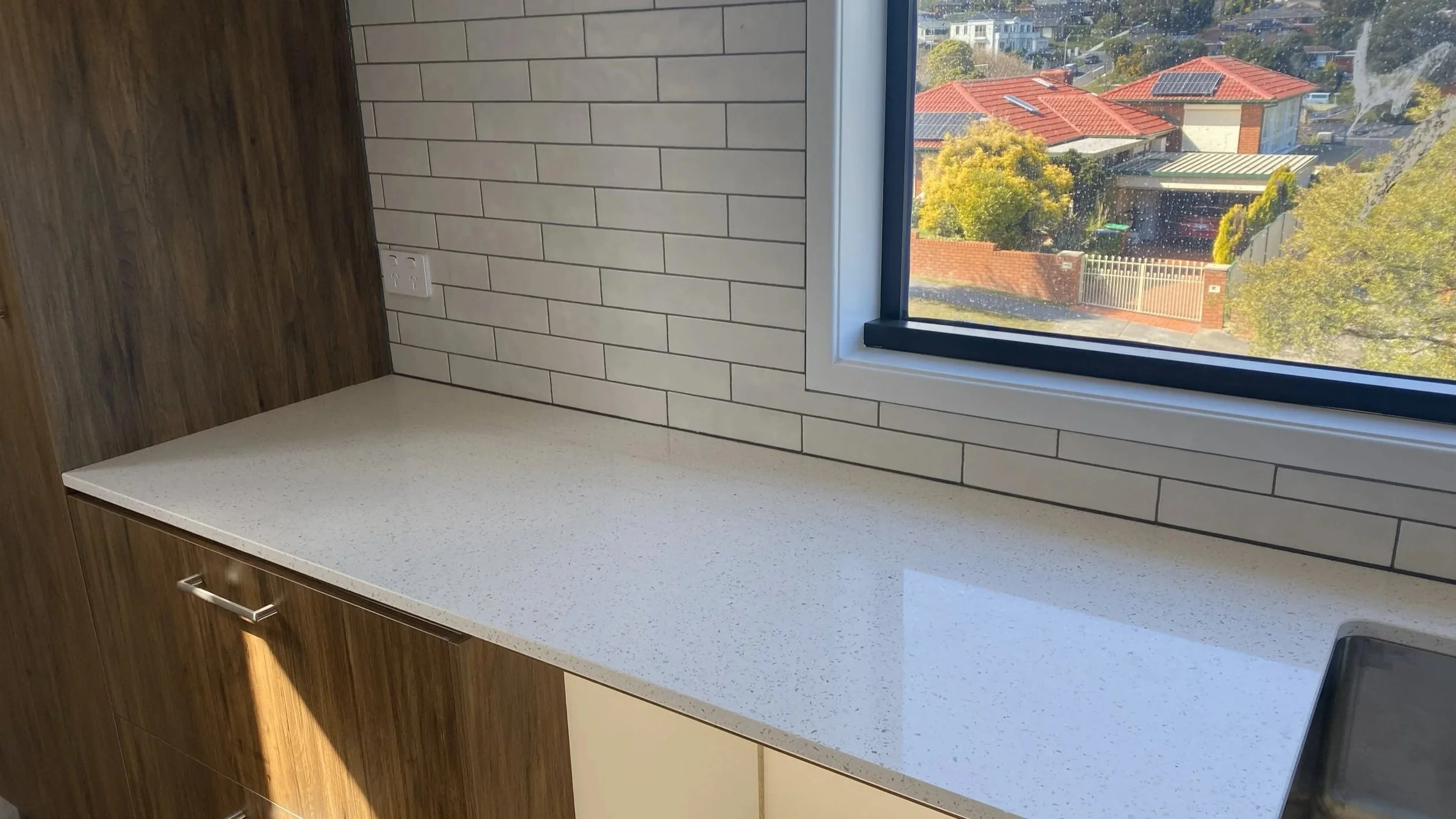 Silicone caulking sealant Melbourne