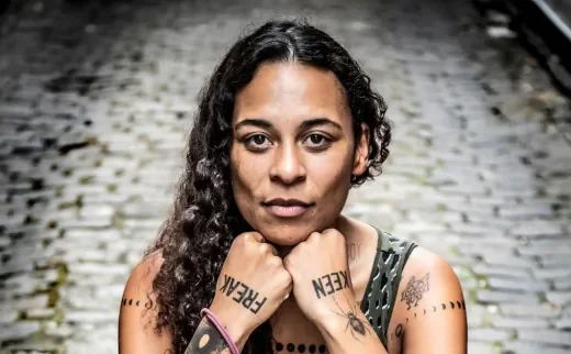 Slam poetry workshop (bilingual) with poet Marie Darah