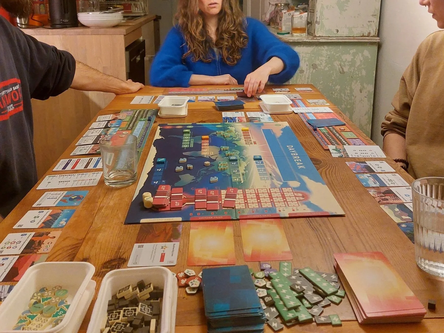 Im Spiel "E-Mission" wirkt unter anderem die Spielmechanik zu den Kipppunkten des Klimawandels interessant. Aber ist die Komplexität zumutbar?