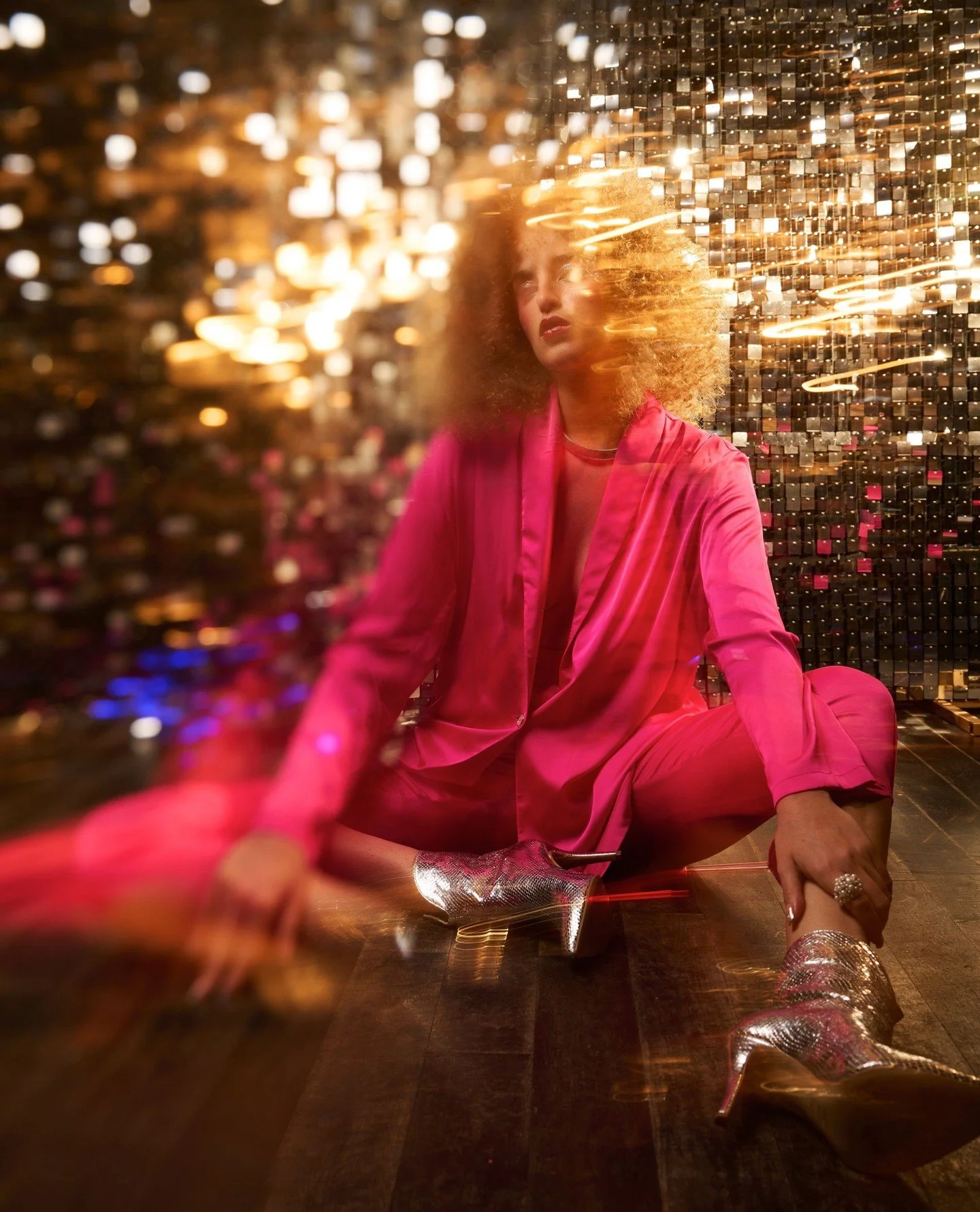 Daddy Cool⁠
⁠
A little bit fruity, very dirty, and cooler than its Dirty daddy. This no-frills Martini takes a sip of vodka and juggles it seamlessly with strawberry and tomato. Pure, unadulterated swag and style.⁠
⁠
dry / clean / savoury ⁠
⁠
#galaxy