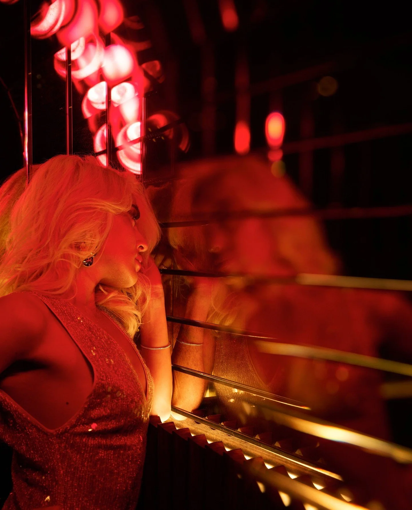 A cosmic frame of mind, a disco soul, and a cocktail menu to match. ⁠
⁠
#galaxybarcocktails #signaturecocktails #galaxybar #galaxybardubai #galaxybardxb