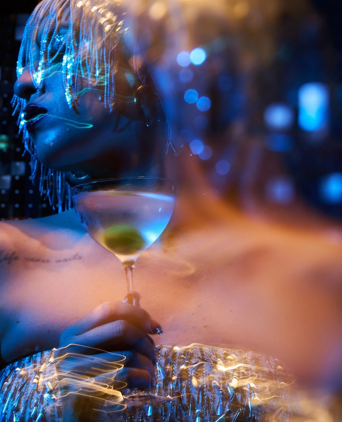 Cosmic glamour in every pour across our signature cocktail menu. ⁠
⁠
#galaxybarcocktails #signaturecocktails #galaxybar #galaxybardxb