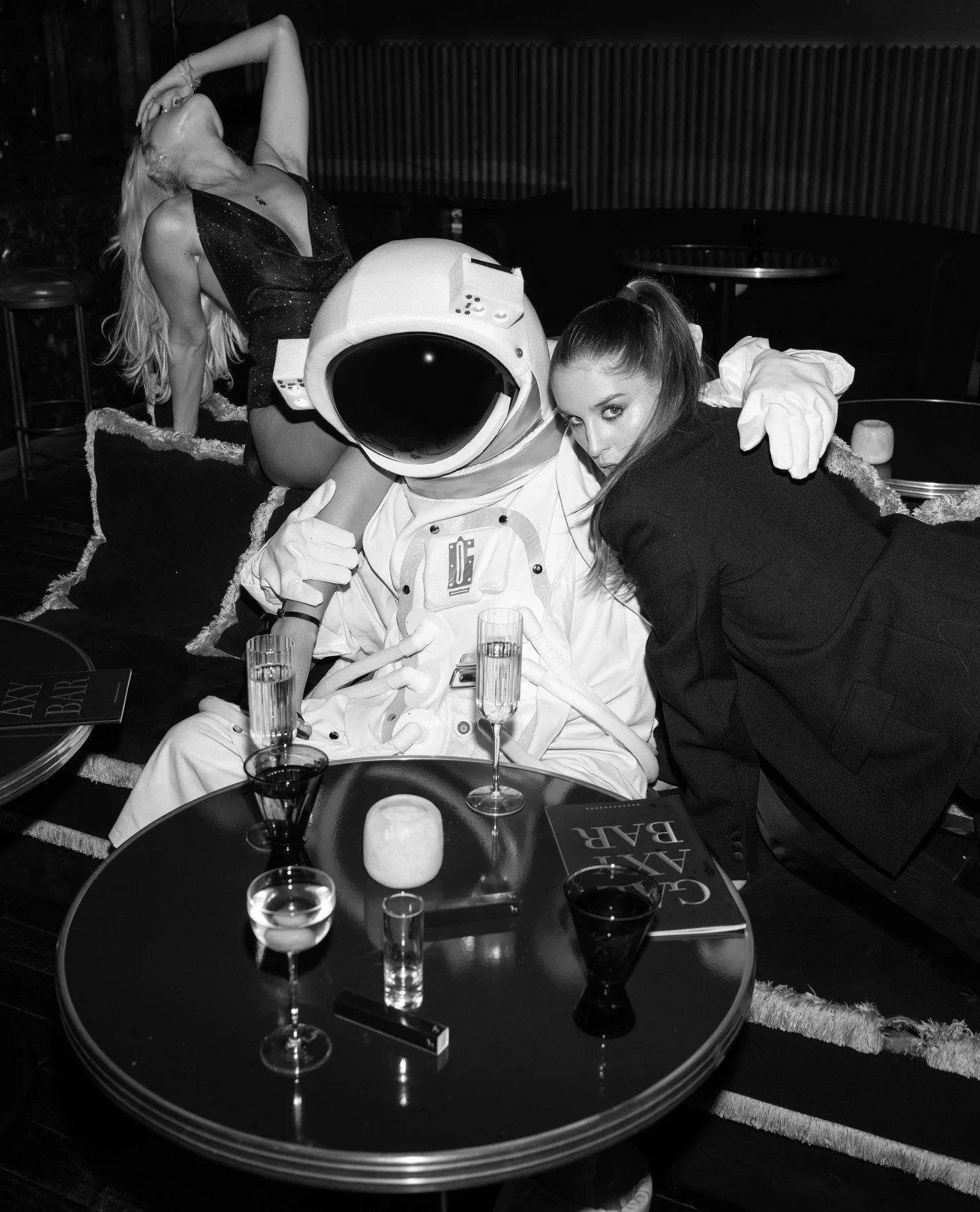 Cosmic nights, bold energy and a rhythm that never slows. Galaxy Bar after dark. ⁠
⁠
#galaxybarcocktails #signaturecocktails #galaxybar #galaxybardxb