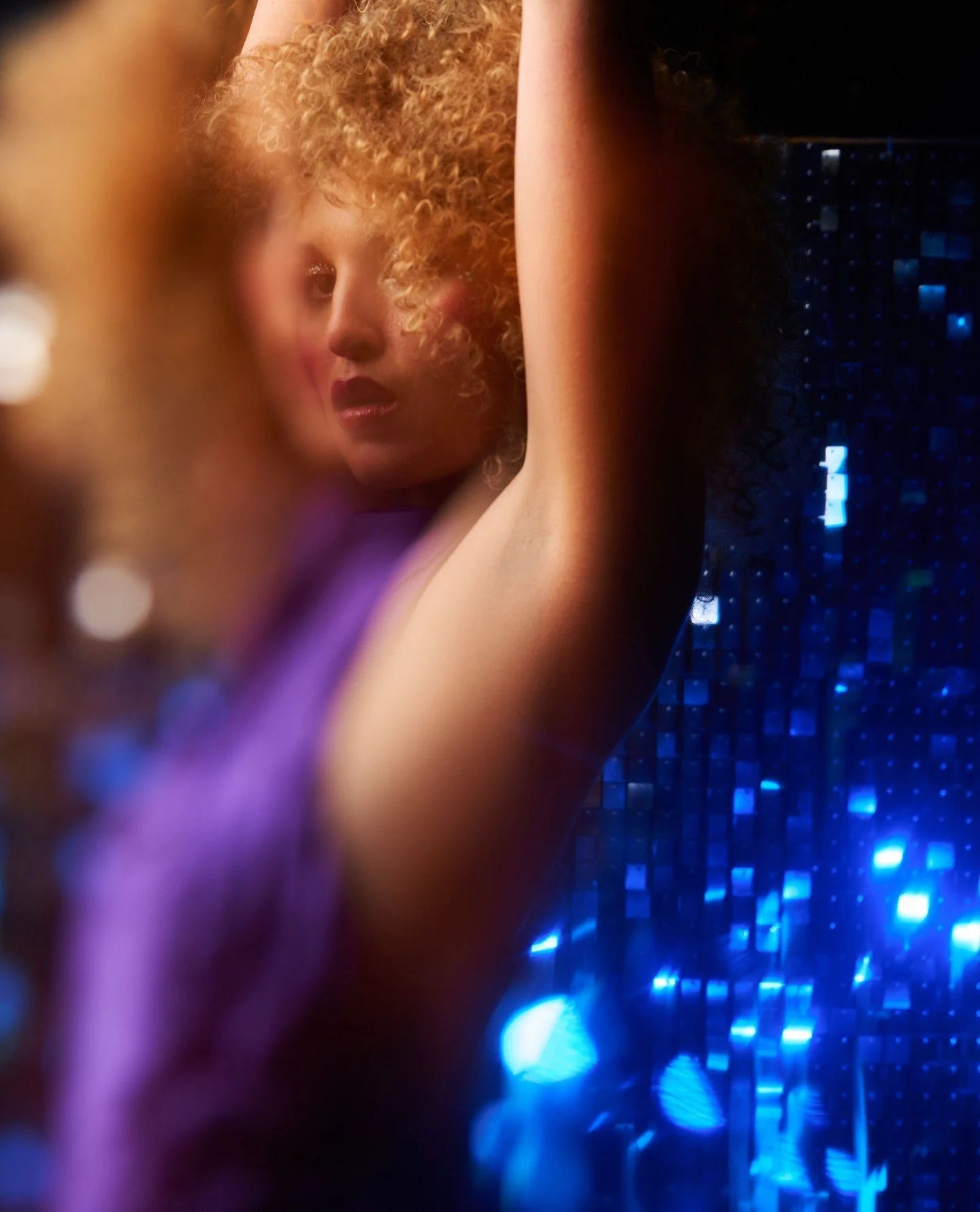 Disco lights, late nights, and the kind of energy that keeps the dancefloor alive until morning.⁠
⁠
#galaxybar #galaxybardxb #dubainightlife #afterdark #nightlife