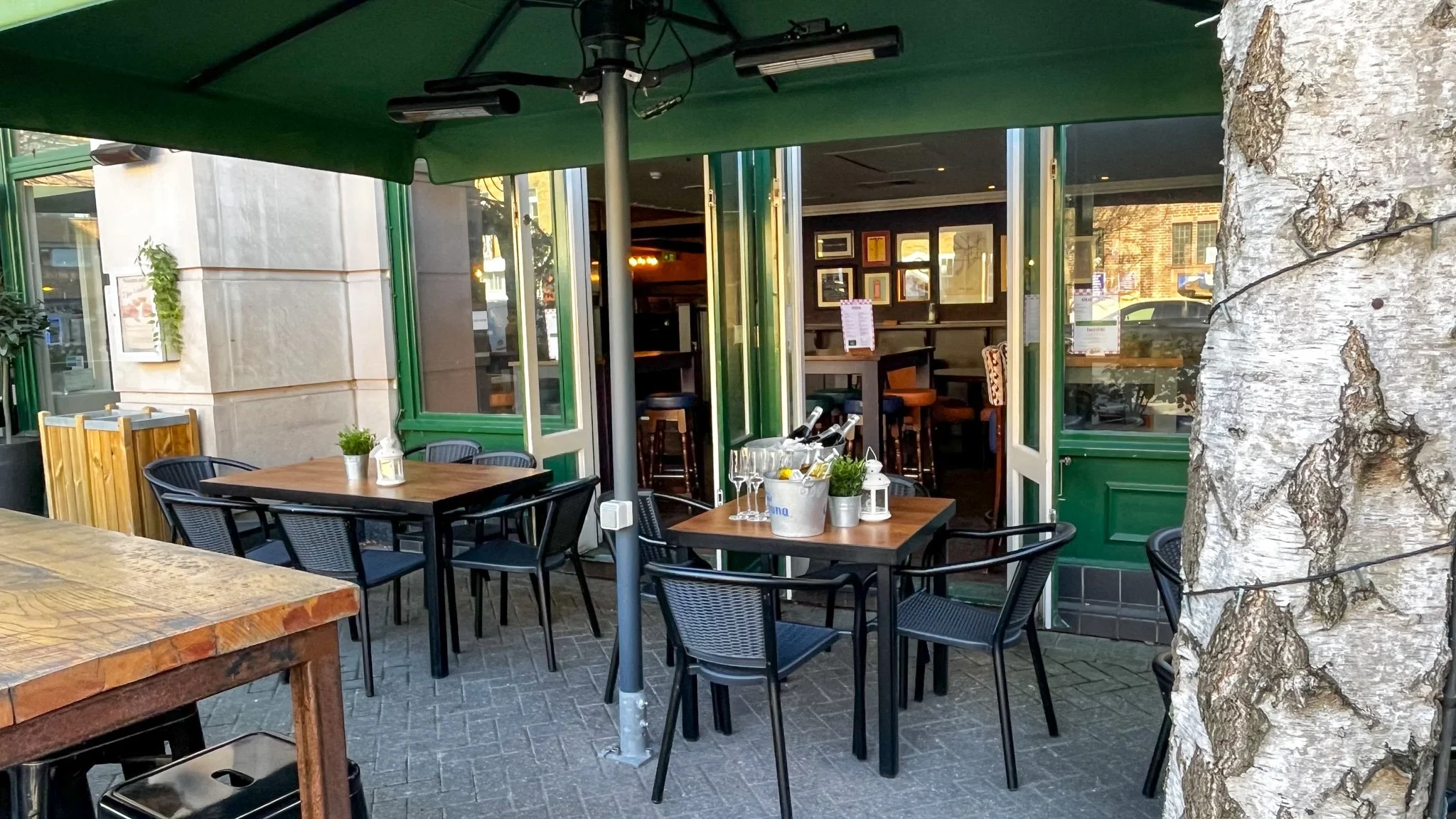 Central London Pub Garden.jpg
