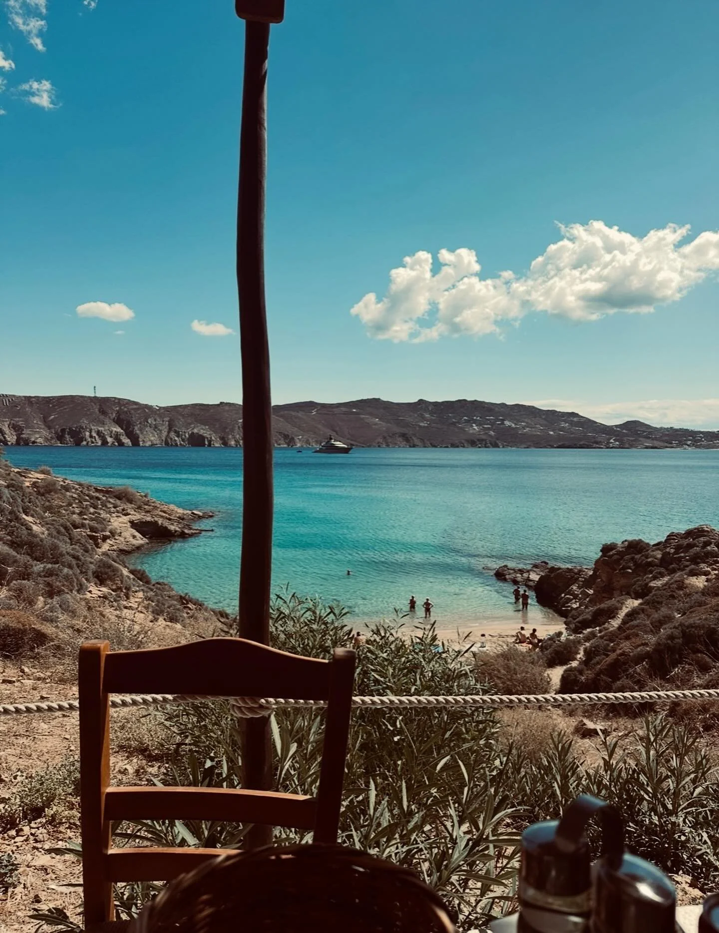 ☀️ Your Late-Summer Luxury Escape Awaits ✈️
September & October are the sweet spot – warm Mediterranean sunshine, fewer crowds, and up to 50% off your favourite 5★ resorts.
Think…
✨ Sani Resort – Greece’s most iconic fa