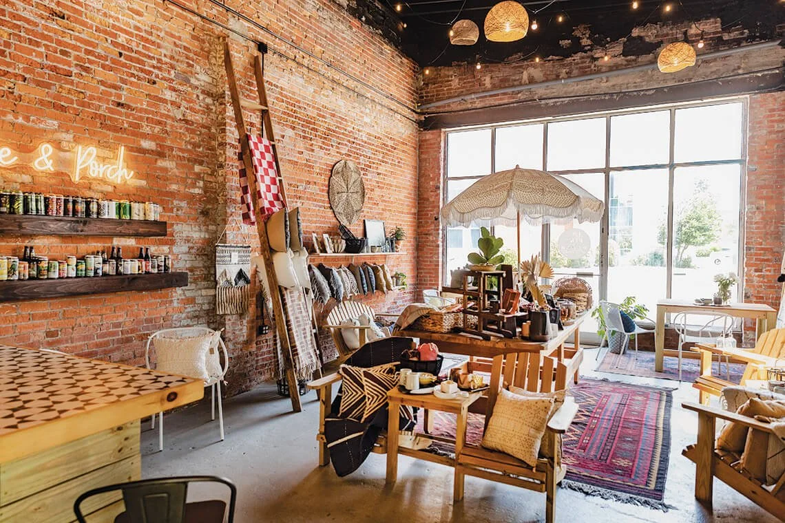SEP22-Elizabeth-City_Pine-Porch-Interior__CharlesHarris.jpg