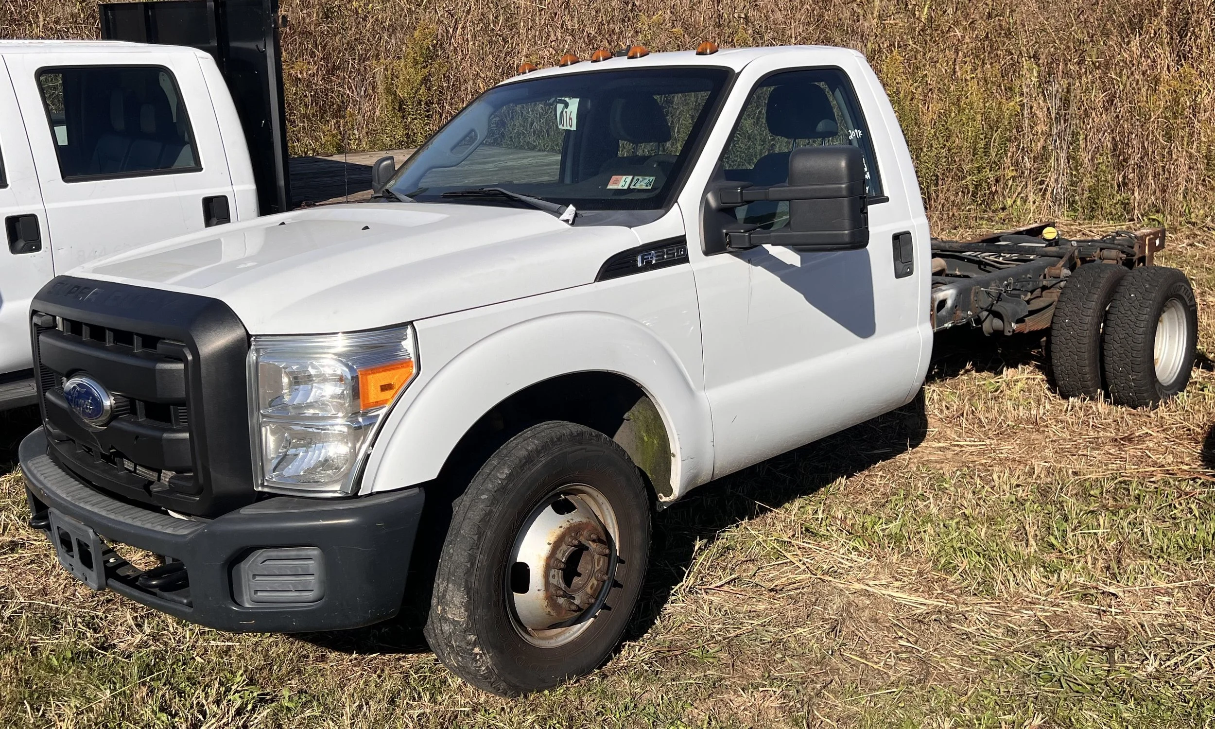 2012 Ford F-350 Super Duty Cab and Chassis