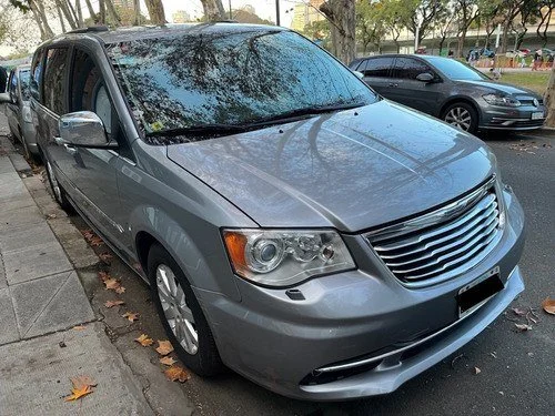 Inspección Chrysler Town & Country