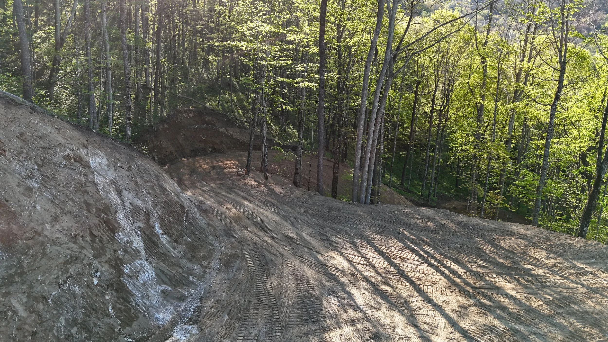 DJI_20260422180653_0019_D.jpg