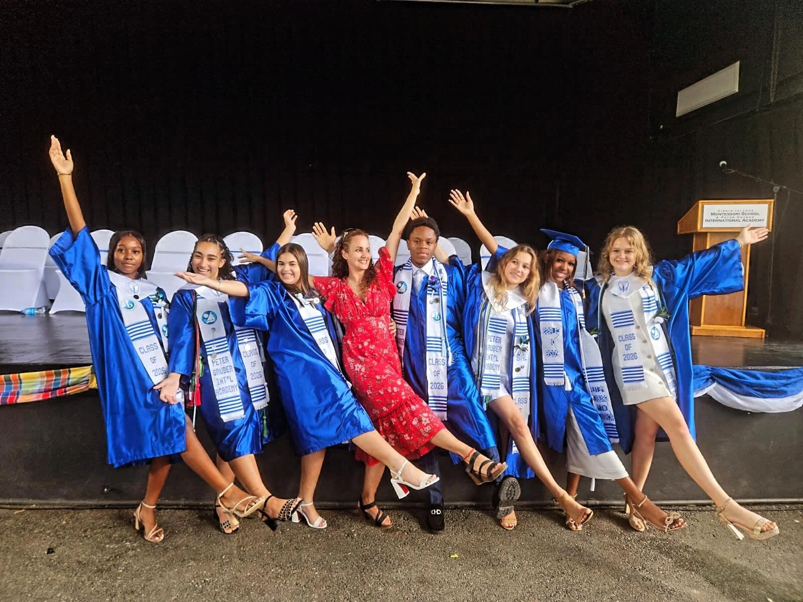 Ms. Helen&rsquo;s DP Dancers graduated today!! Hallelujah! 🎓🙌🏽 💐