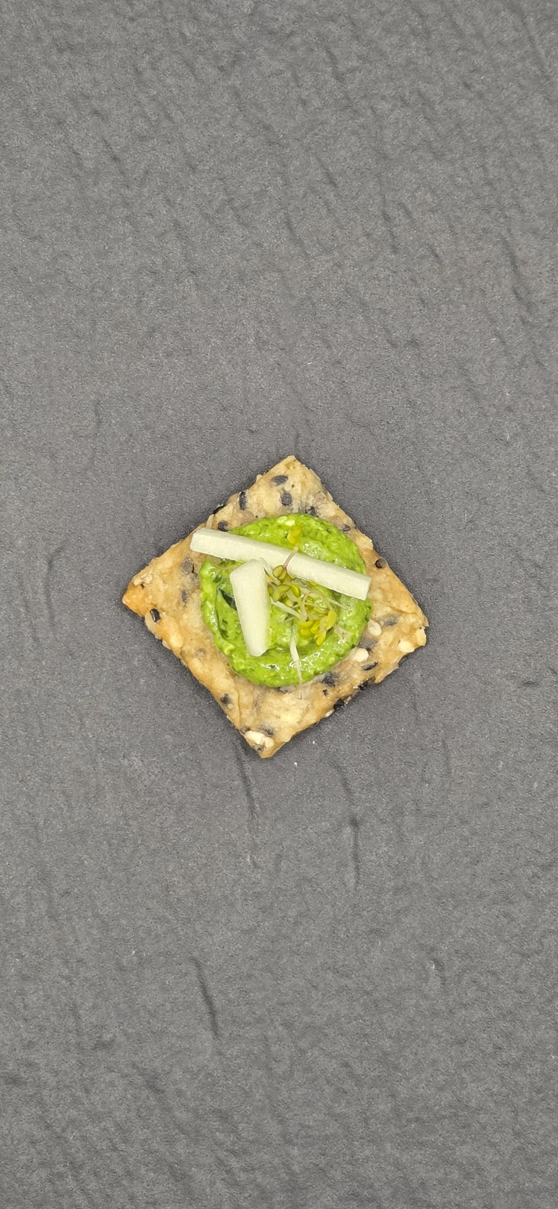 crackers-pesto-vert-artisanal-arcachon.jpg