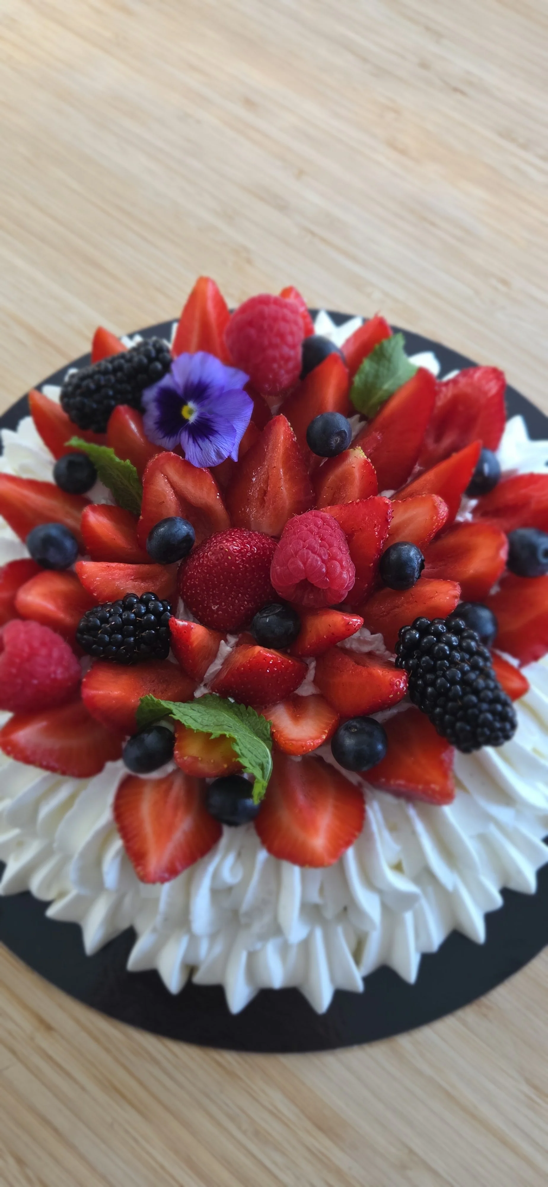 pavlova-patisserie-artisanale-arcachon.jpg
