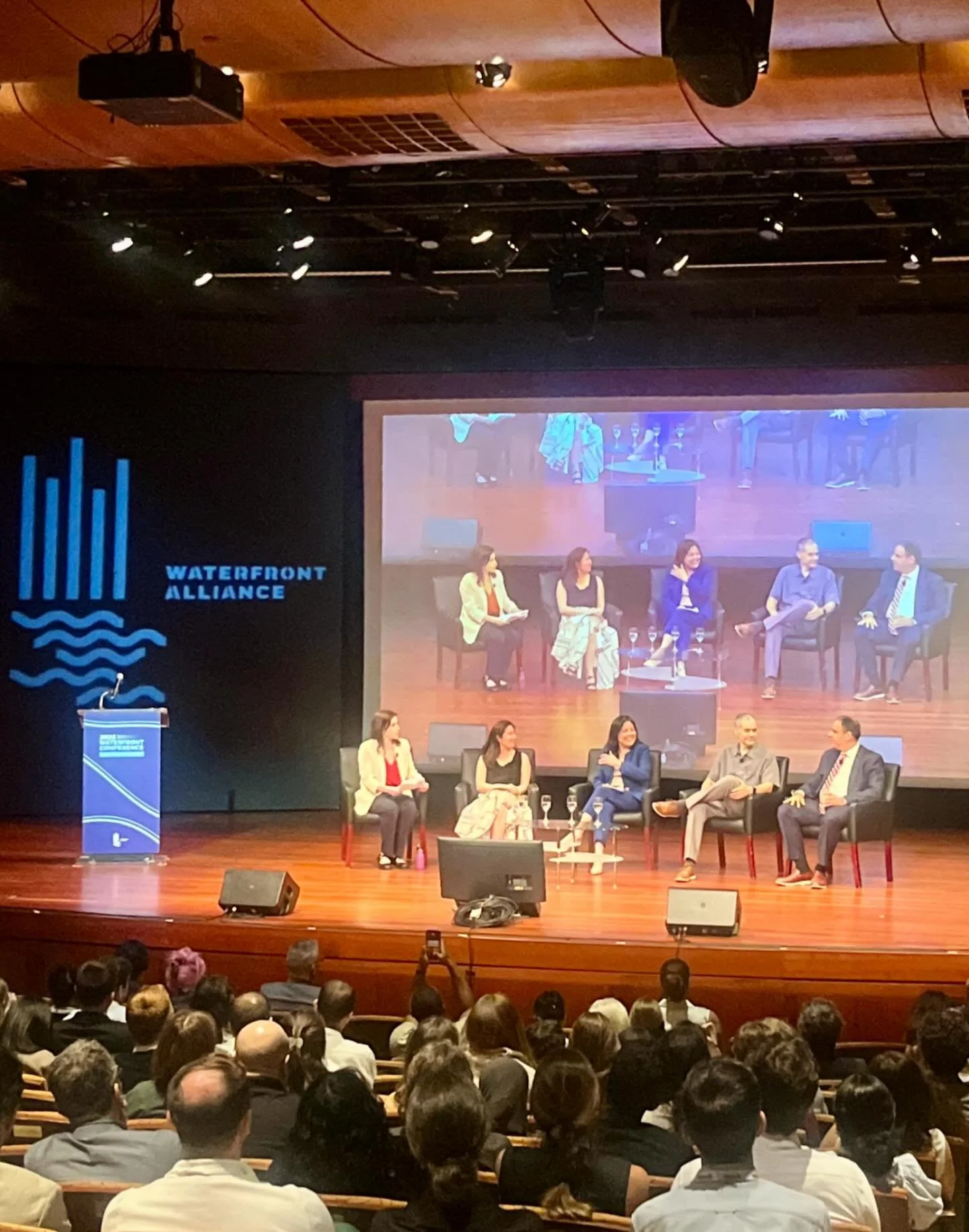 "Climate leadership touches everything."

Congratulations to @juliejulieraskin and the @waterfrontalliance team on another spectacular gathering, especially the closing session. This all-star panel included @costacouncil, @dmjuliesu, @nycli