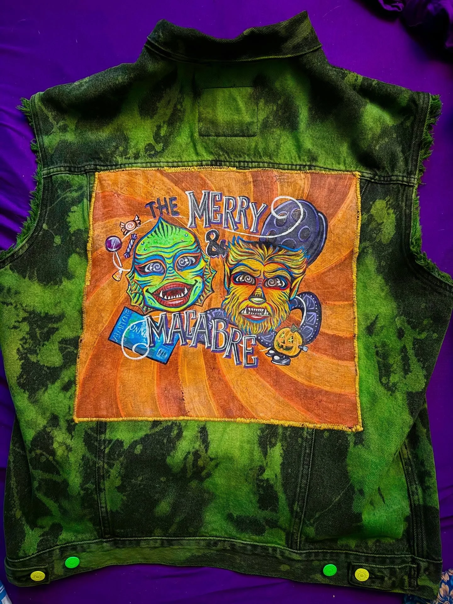 Had the recent privilege of working with the amazing @jimmiesjorts on two vests just in time for spooky season. After spotting his work on instagram, I knew I had to team up with him on something eye-catching and he absolutely delivered. Both vests f