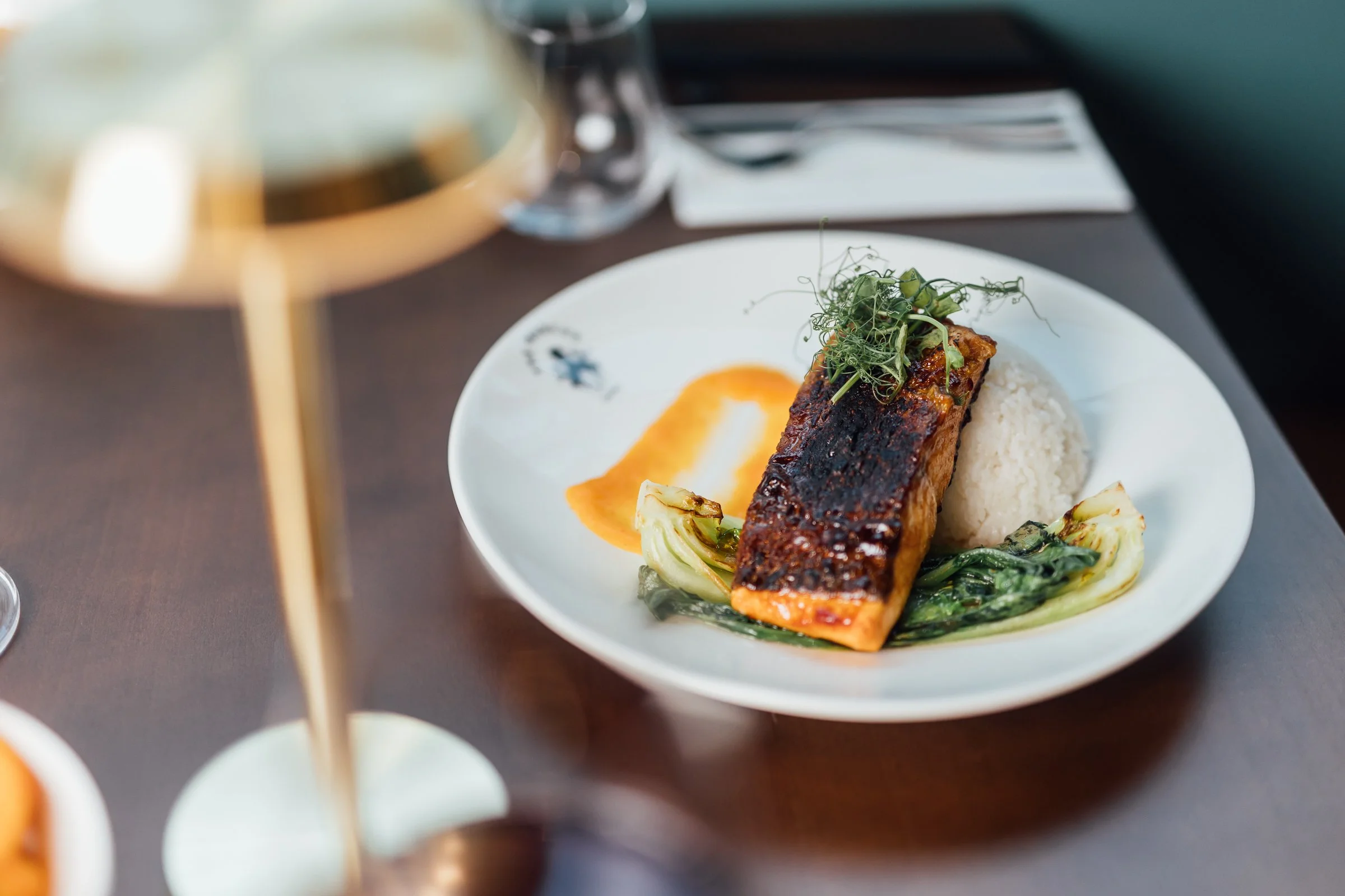 andras - marcus - 23rd june - reception, bar, food, evening shots - small res-162.jpg