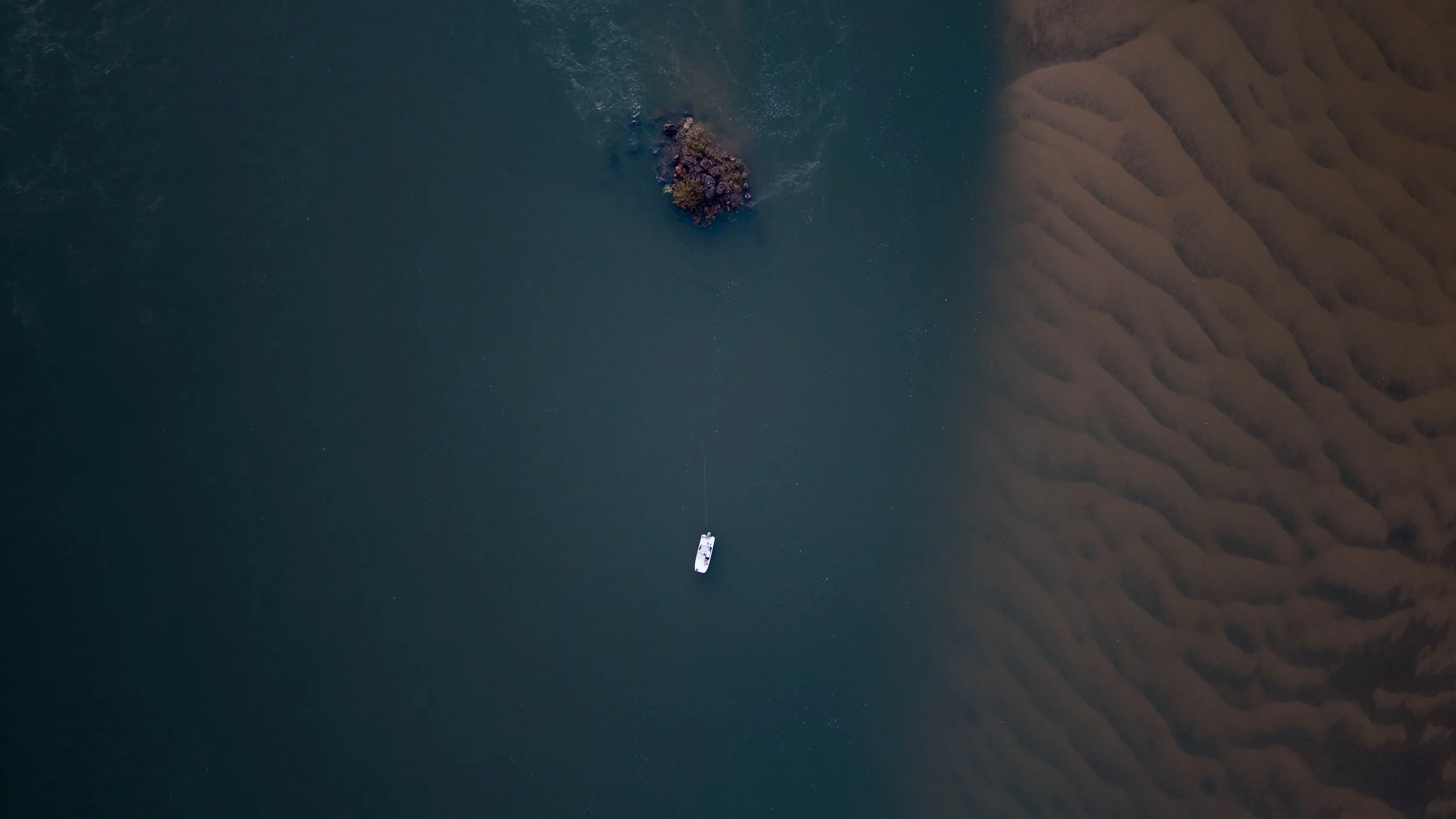 DJI_20251129194300_0070_D.jpg
