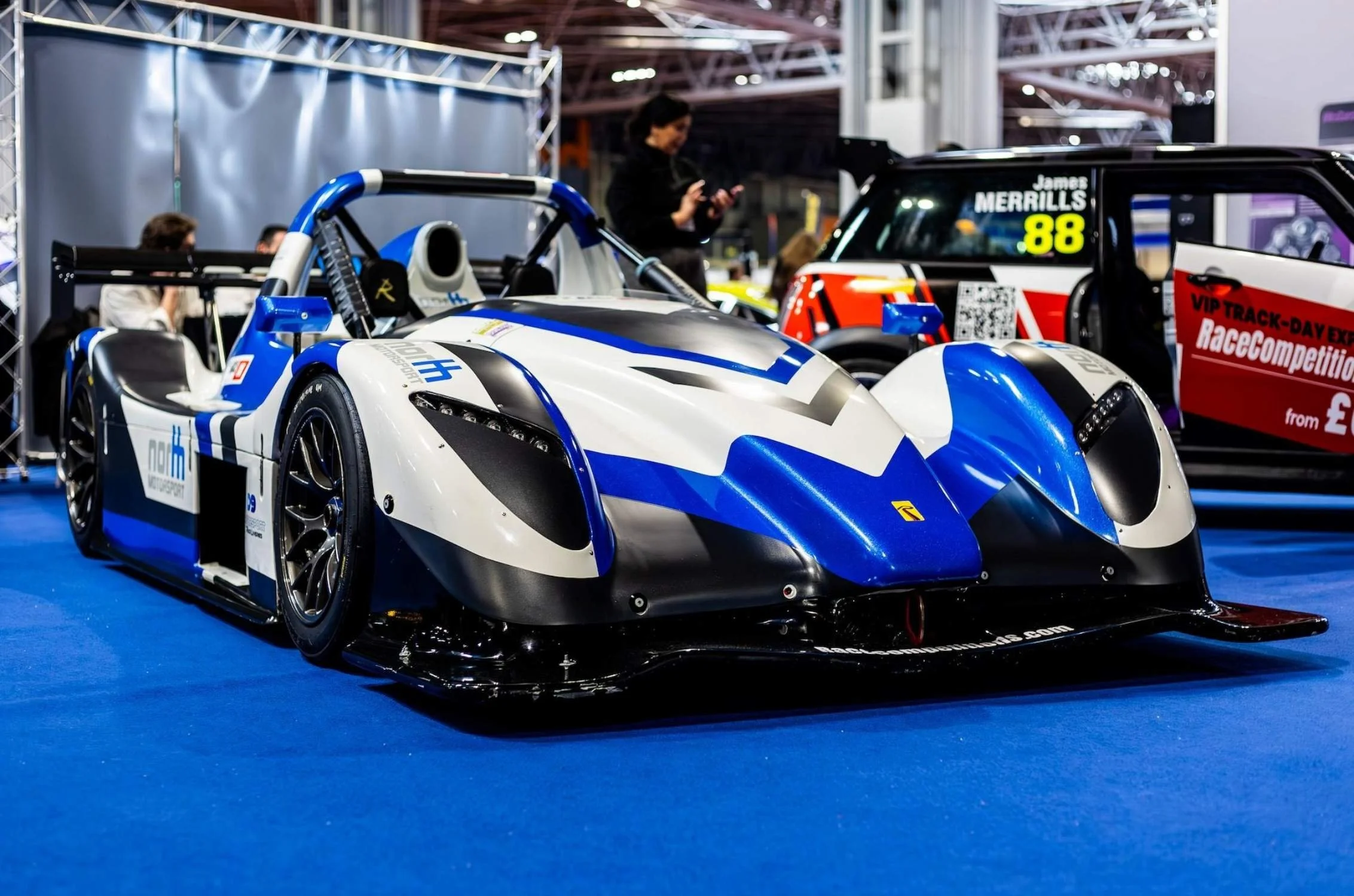 5 Mile Drive: Radical SR3