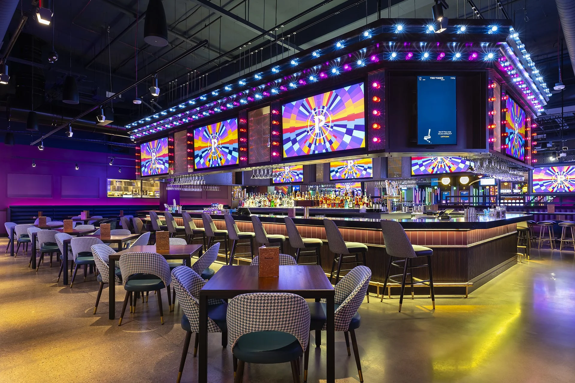 SAVI iQ Unites Audio, Video, and Lighting Control to Redefine Venue Integration at Puttshack Minneapolis