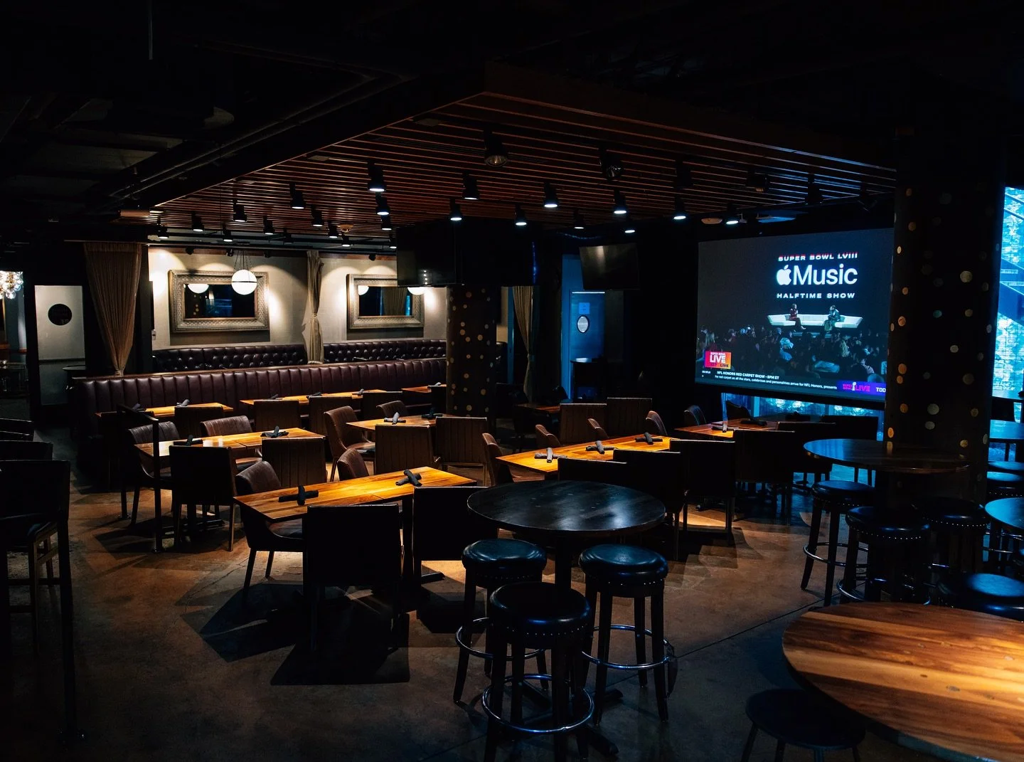 13 Coins Restaurant AV System Powered by SAVI