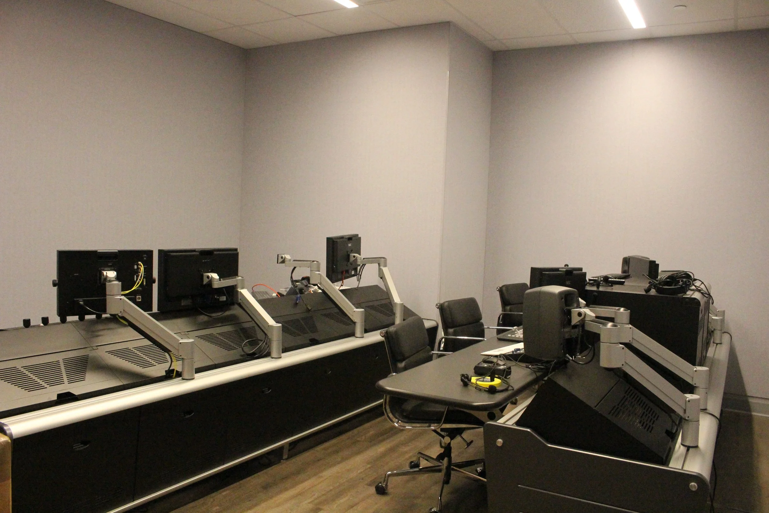 aol build - a commercial project by Quest