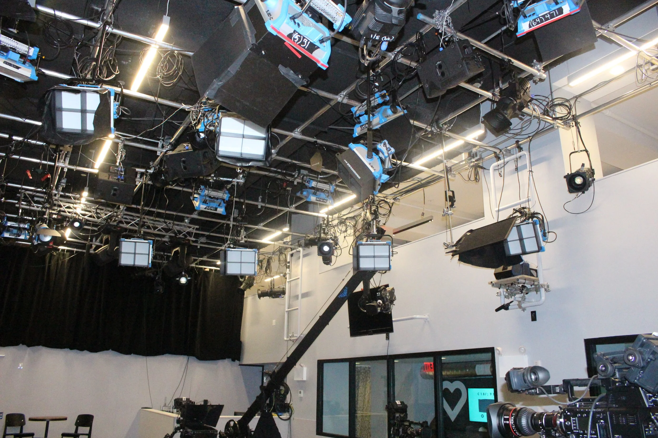 aol build - a commercial project by Quest