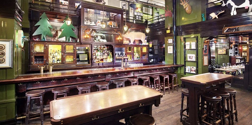 the breslin - a restaurant project by Quest