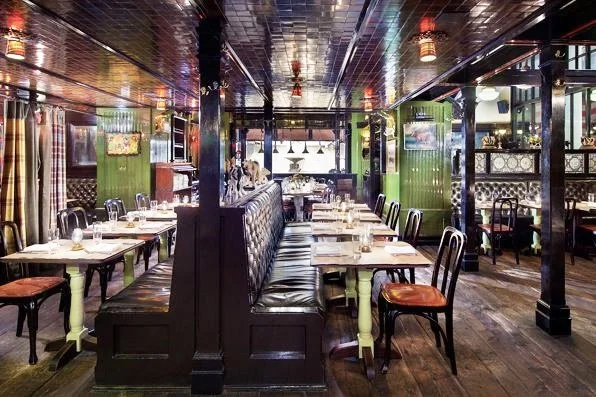 the breslin - a restaurant project by Quest