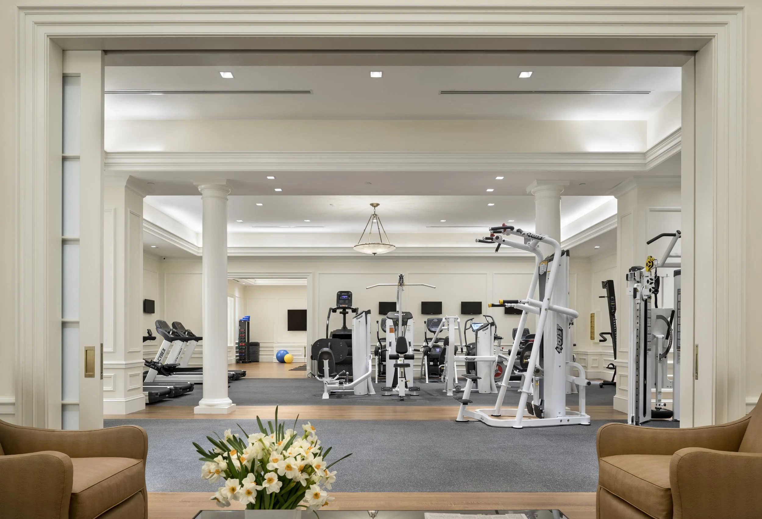 The Metropolitan Club - a hospitality project by Quest